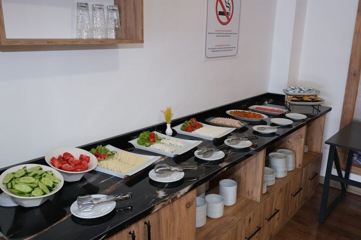 Dining 99 of 115
