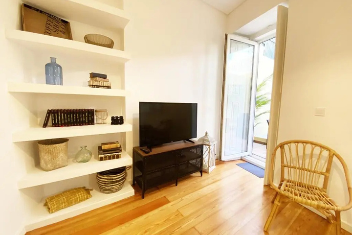 Room 3 of 15