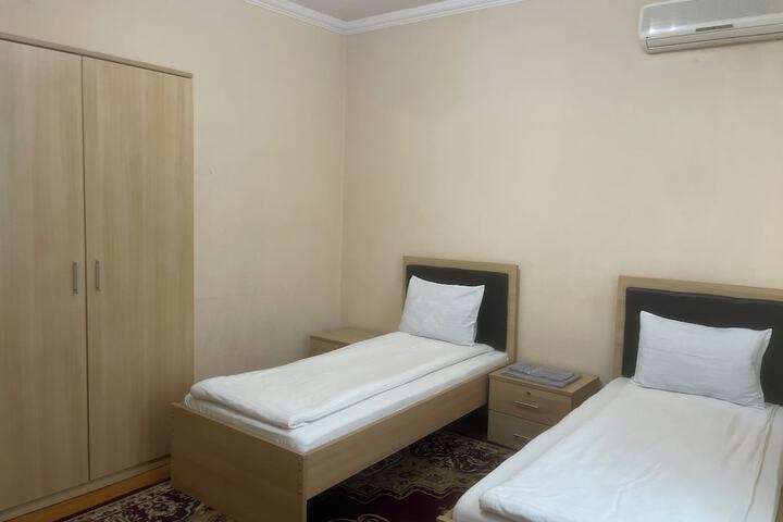 Room 4 of 19