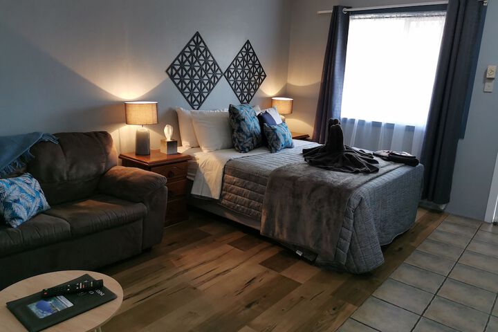 Room 34 of 76