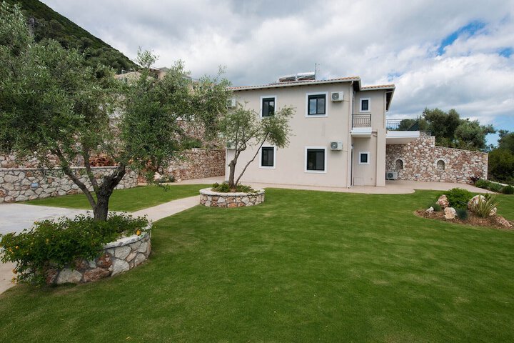 Terrace/Patio 69 of 111