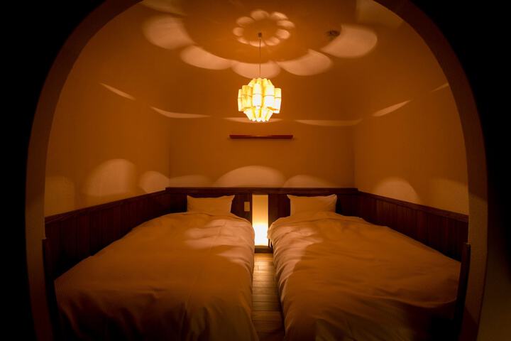 Room 17 of 70