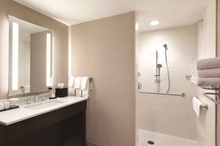 Bathroom shower