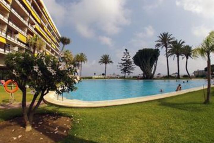 Pool 48 of 51