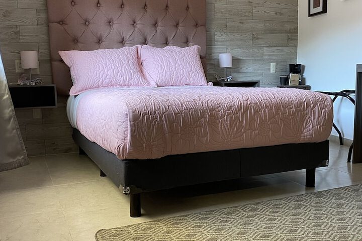 Room 5 of 31