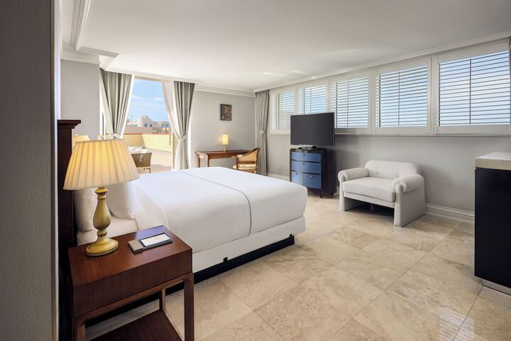 Room 20 of 119
