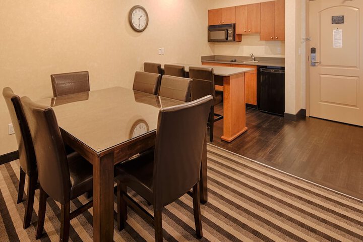 Room 20 of 49
