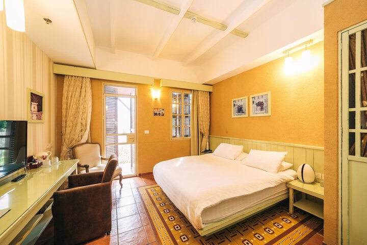 Room 8 of 67