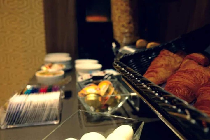 Breakfast meal
