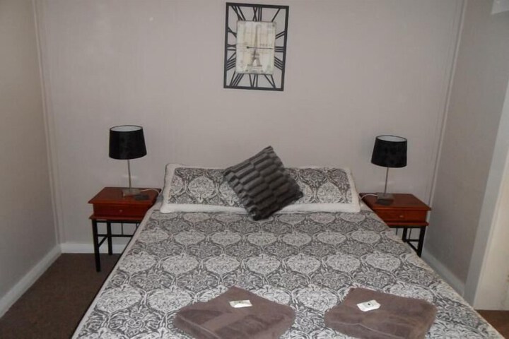 Room 11 of 43