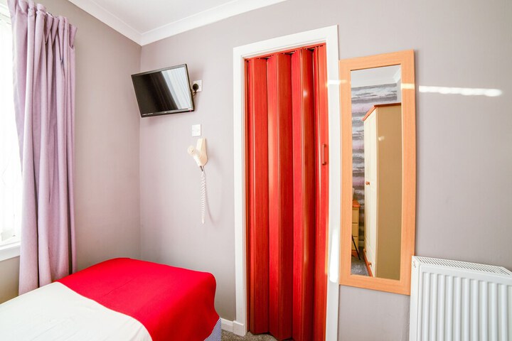 Room 20 of 76