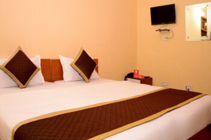 Room 40 of 48