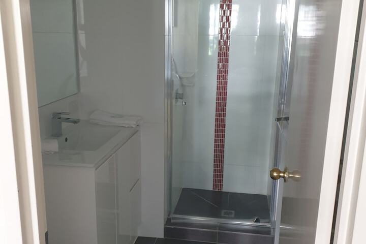 Room 16 of 23