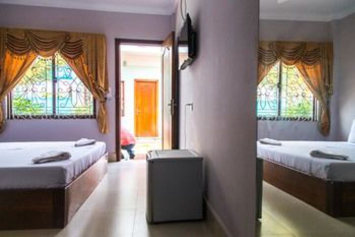 Room 29 of 66