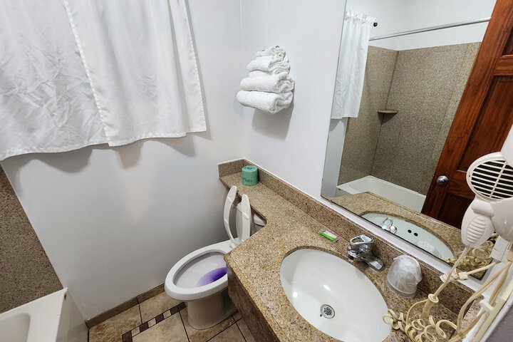 Single Room (11 of 28)