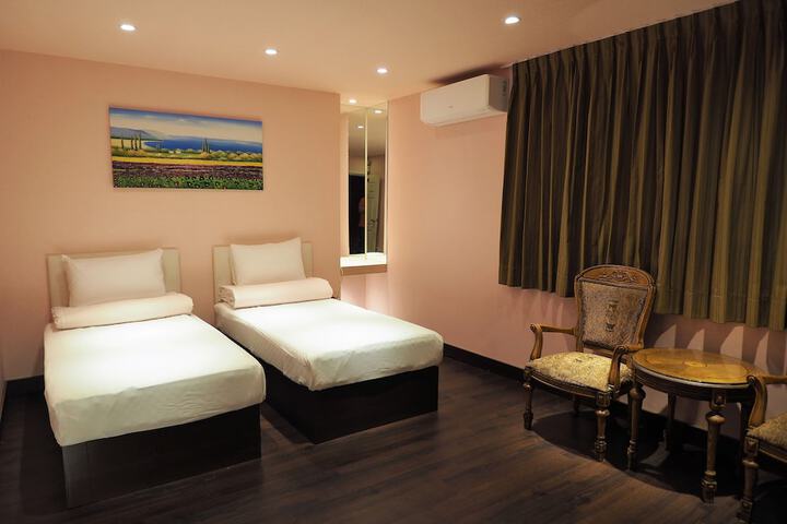 Room 38 of 45