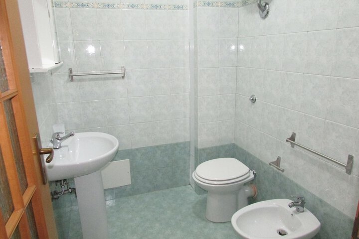 Room 19 of 31