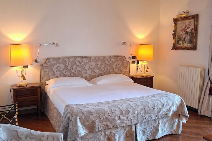 Room 14 of 87