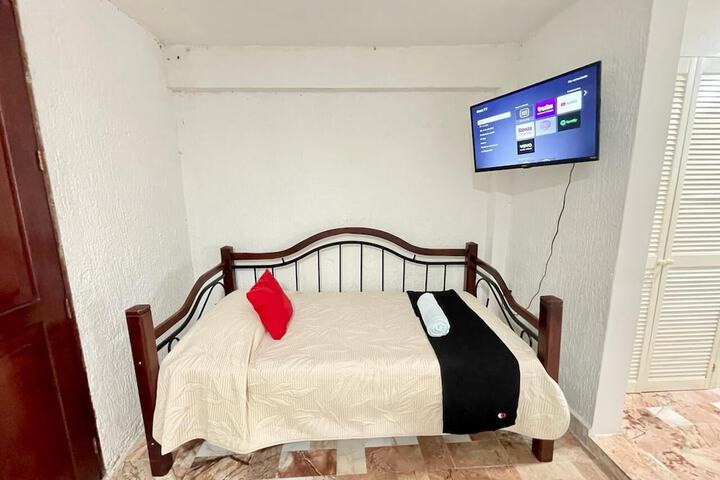Room 12 of 71