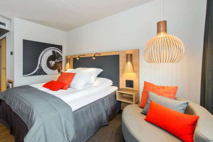 Room 14 of 67