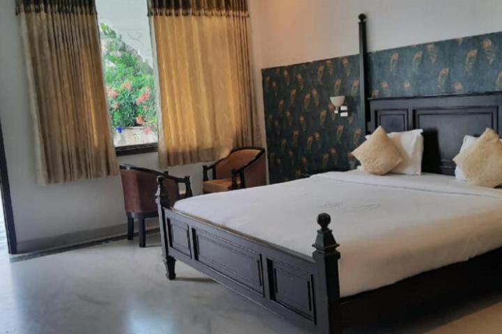 Room Photo