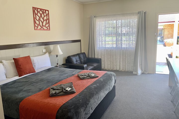 Room 5 of 55