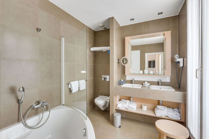 Clean Restrooms