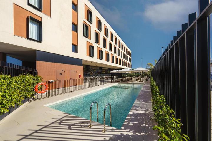 Photo of Hampton by Hilton Alicante Airport