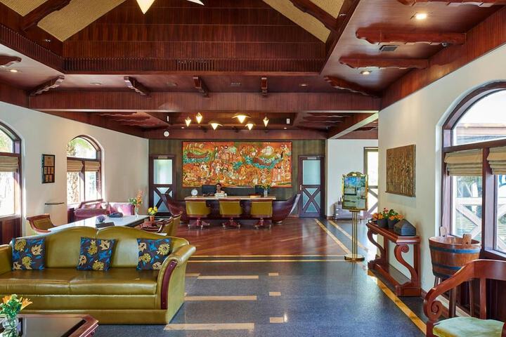 Lobby Photos