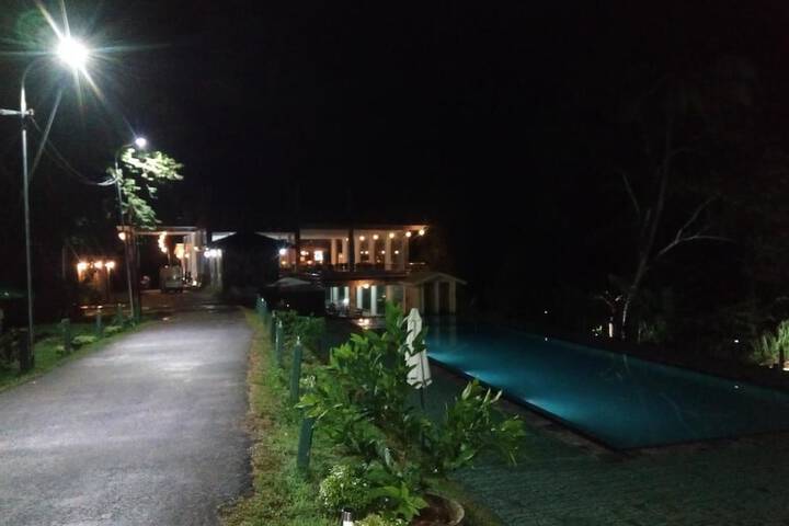 Hotel 2 of 8