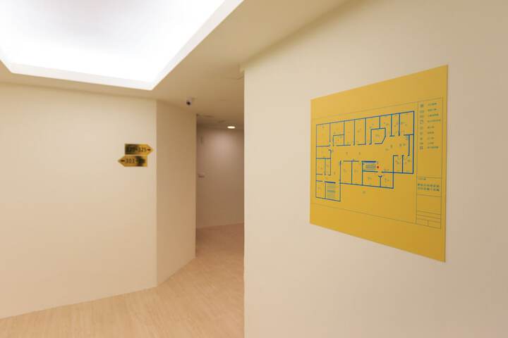 Ballroom/Hall 57 of 60