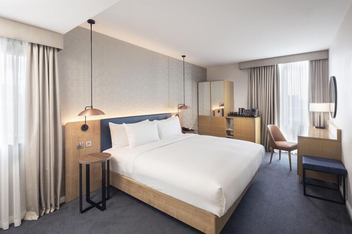 Room 20 of 81