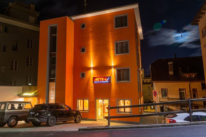 Hotel 50 of 54