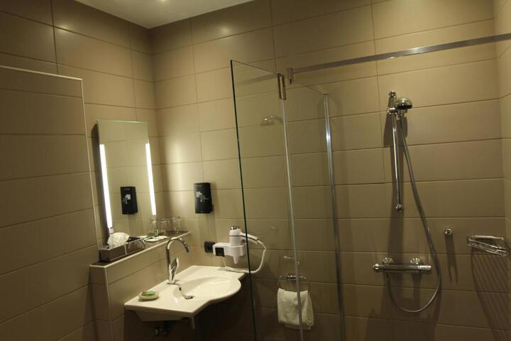 Photo 20