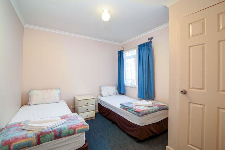 Room 19 of 60
