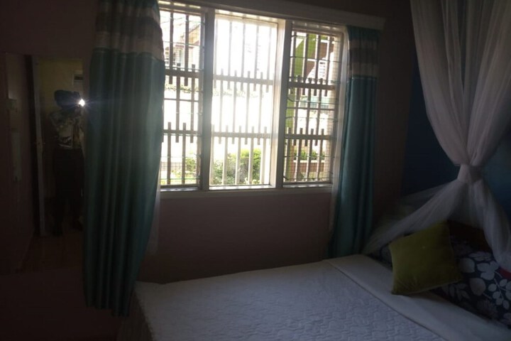 Room 12 of 31