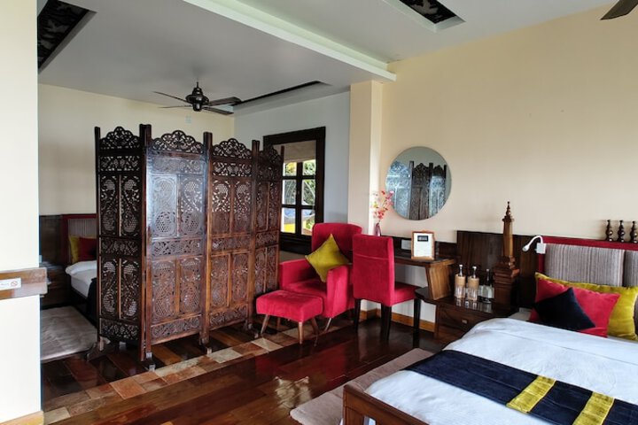 Room 15 of 40