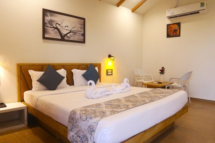 Room 14 of 65