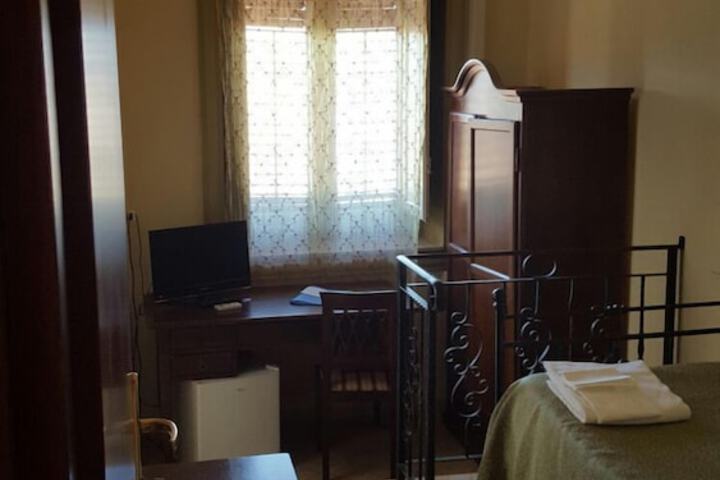 Room 19 of 58