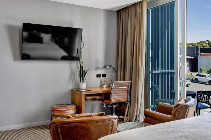 Room 46 of 117