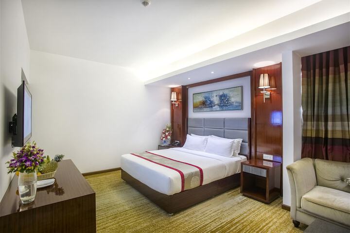 Room 12 of 47