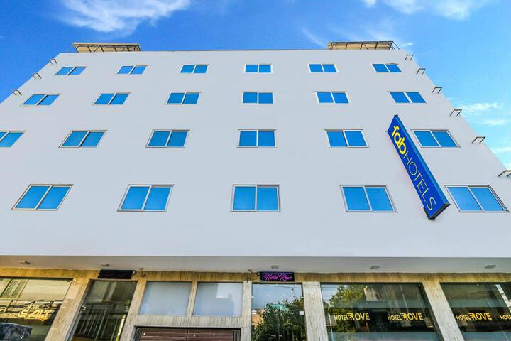 FABHOTEL SALT