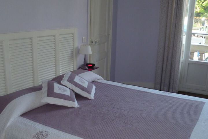 Room 18 of 114
