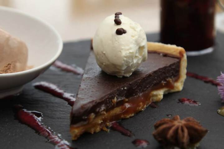 Dining Photos