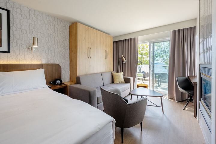 Room 21 of 40