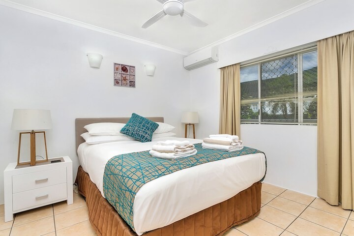 Room 2 of 21