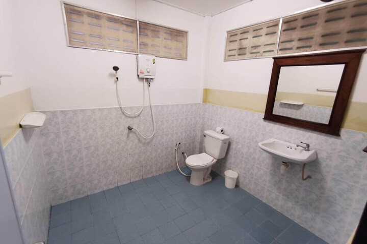 Bath Interior
