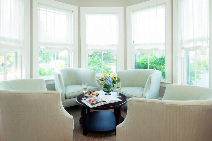 Hotel Interior 4 of 57