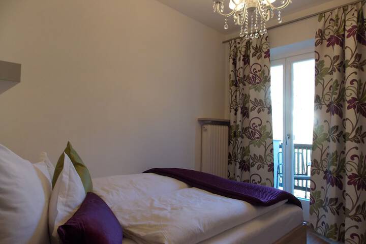 Room 9 of 41