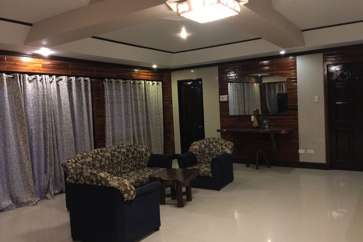 Room 17 of 35